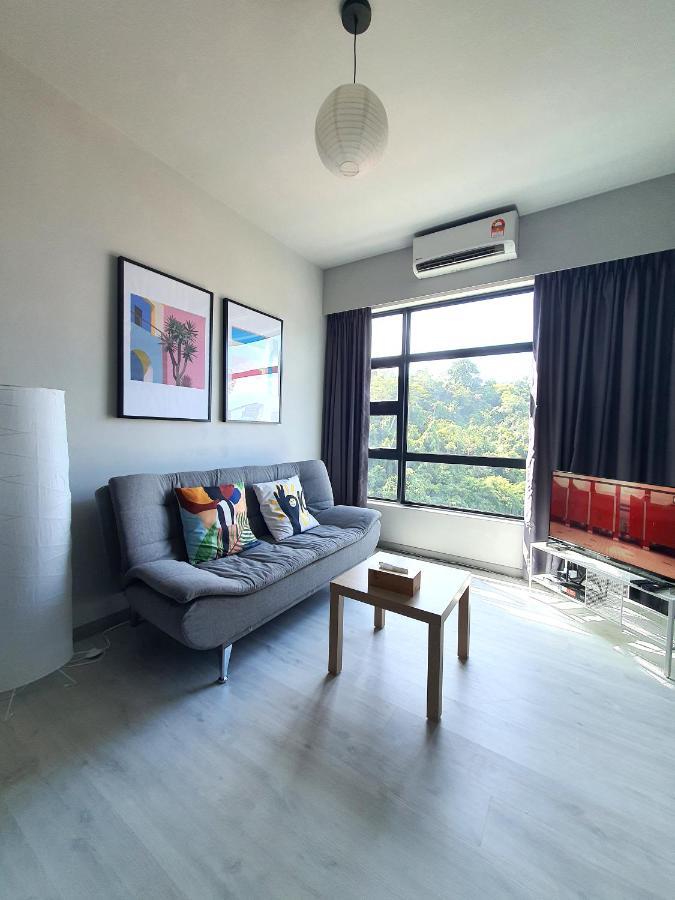 Jesselton Quay By Bunga Raya Homes Кота-Кинабалу Экстерьер фото